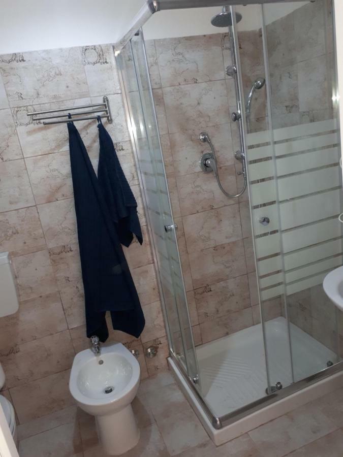 B&B Relax Messina Bagian luar foto