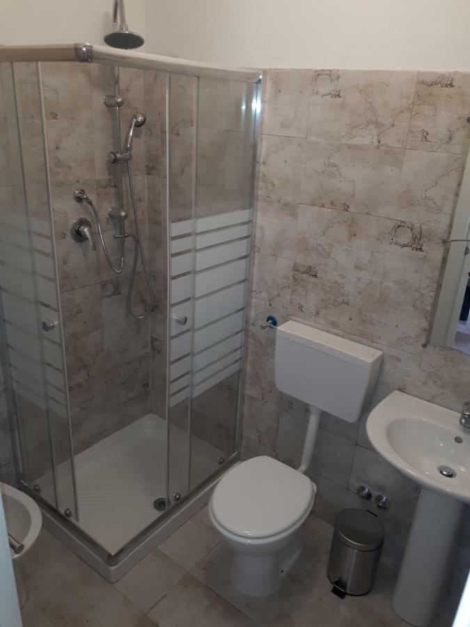 B&B Relax Messina Bagian luar foto